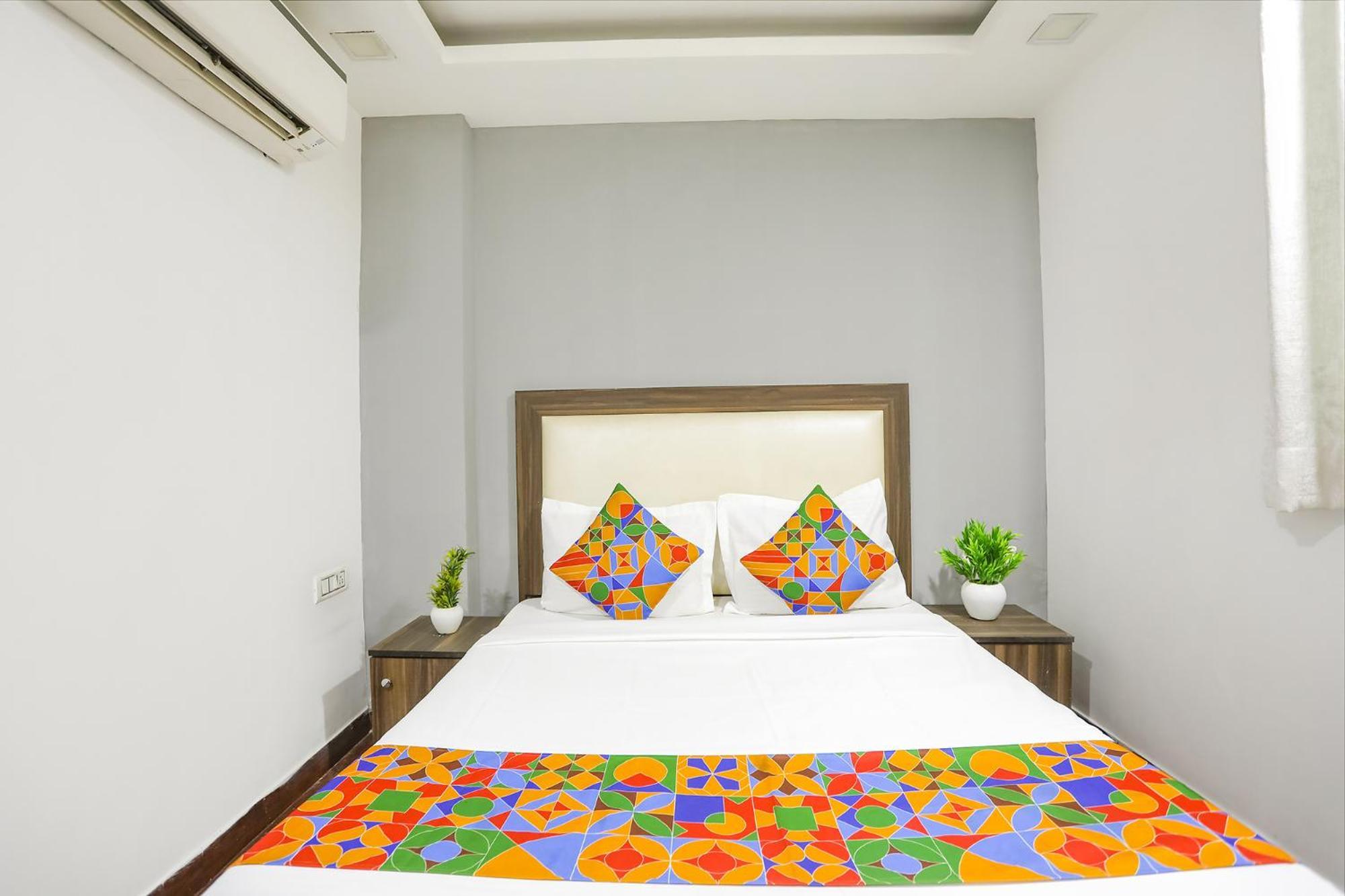 OYO 91803 Hotel Mannat Neu-Delhi Exterior foto